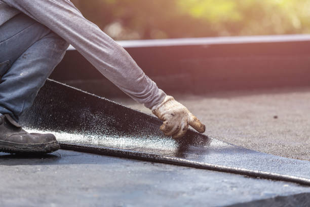Professional Vapor Barrier Installation technician working in Brookeville, MD